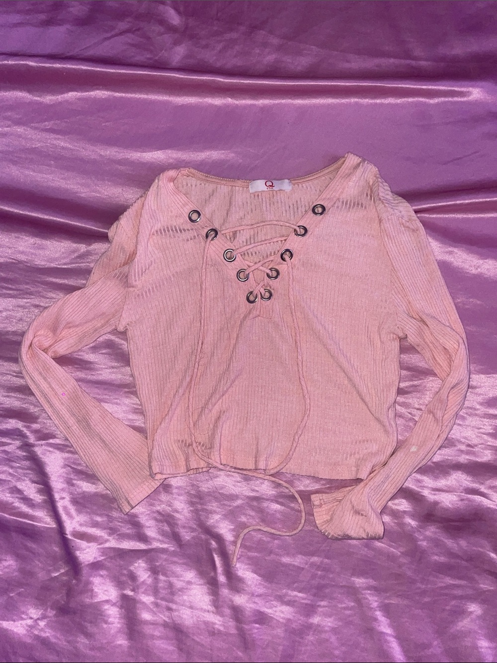 Q Pink Crop Top 🩷